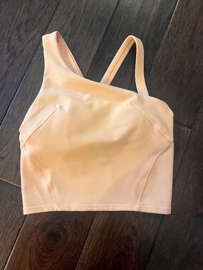 Lululemon Everlux Asymmetrical Tennis tank size 0